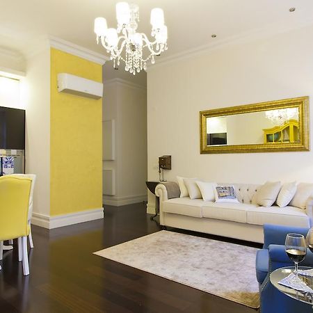 Joivy Baixa Deluxe Apartments Lisboa Oda fotoğraf