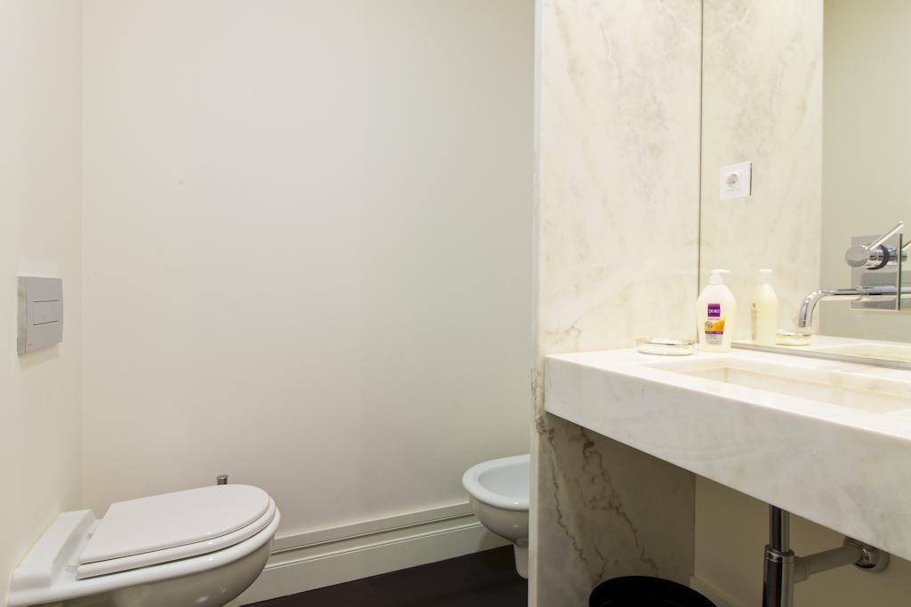 Joivy Baixa Deluxe Apartments Lisboa Oda fotoğraf